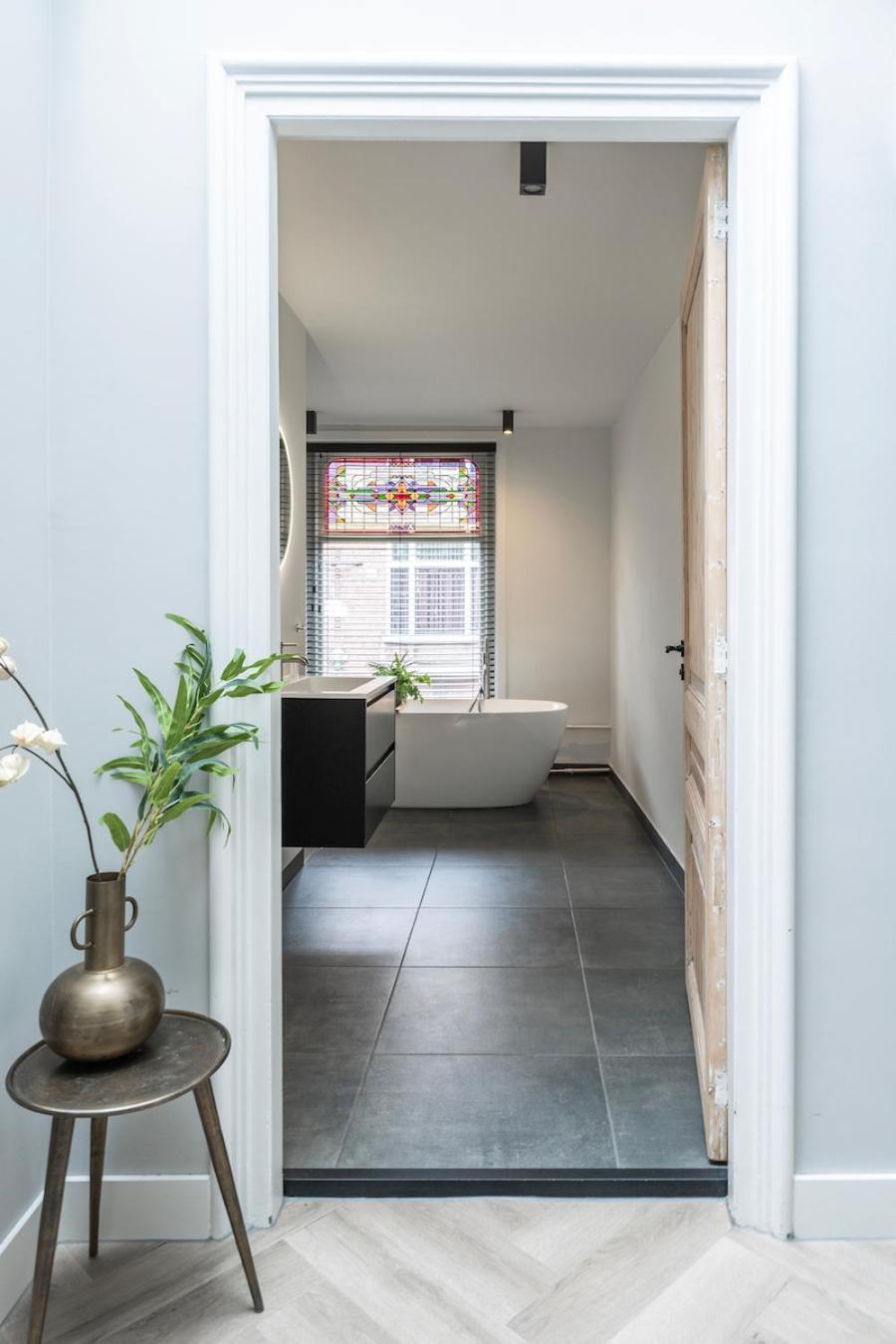 Xxl Loft With Bath Located Stadsvilla Tilburg Kültér fotó