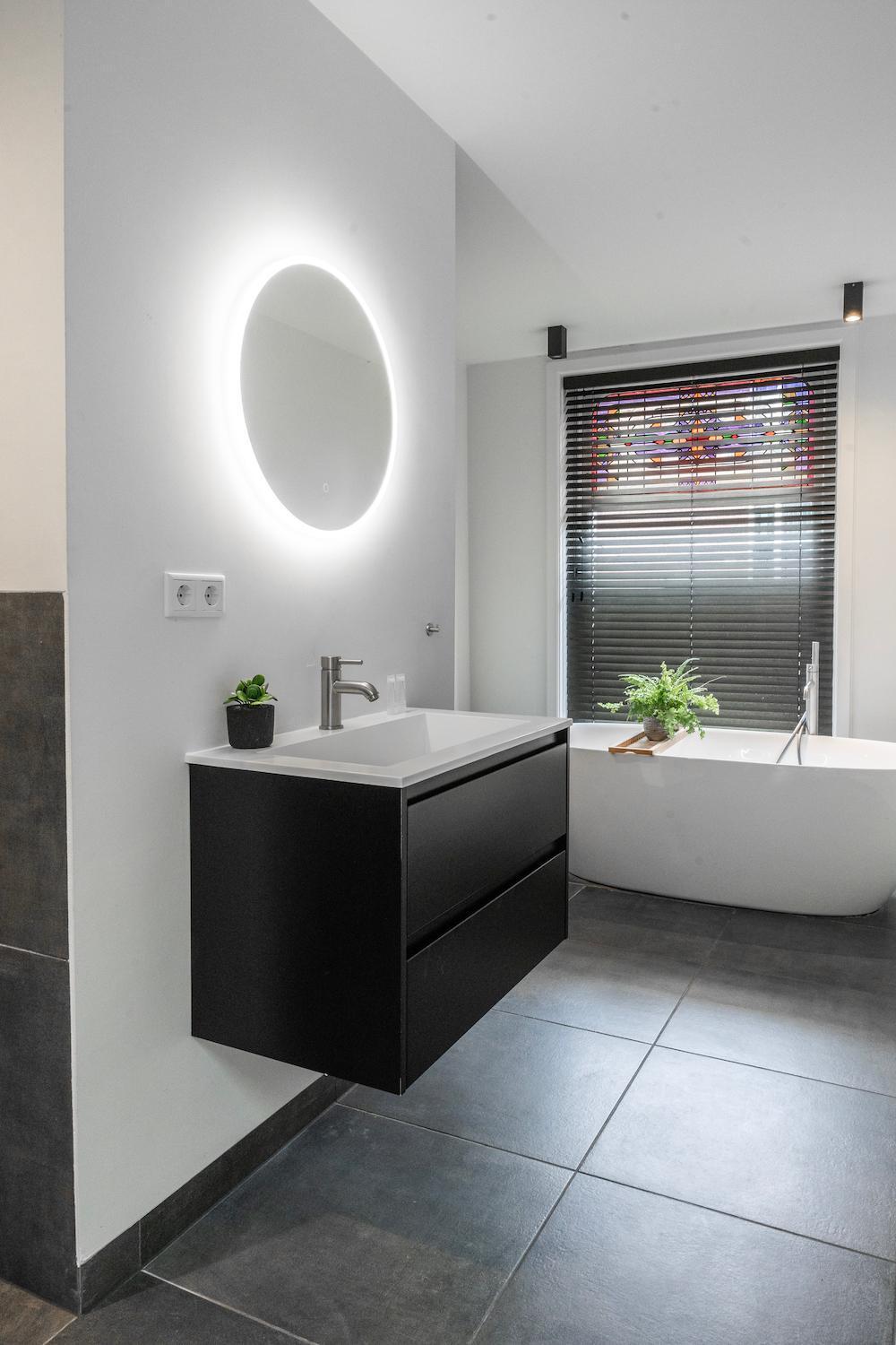 Xxl Loft With Bath Located Stadsvilla Tilburg Kültér fotó