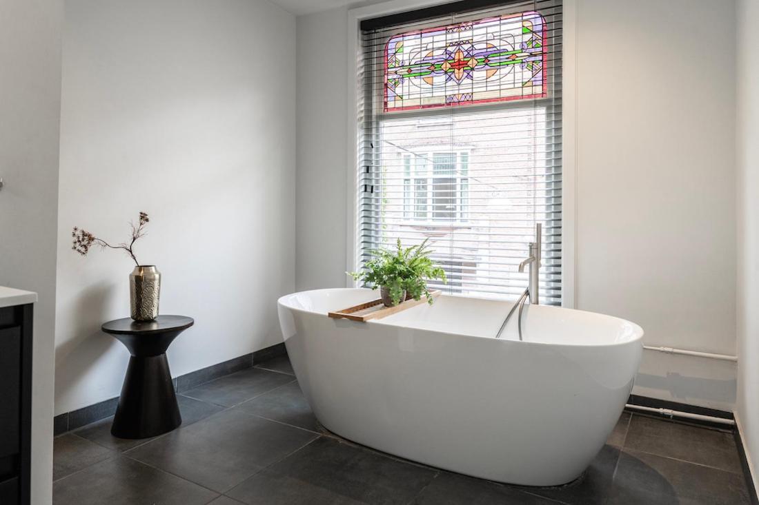 Xxl Loft With Bath Located Stadsvilla Tilburg Kültér fotó